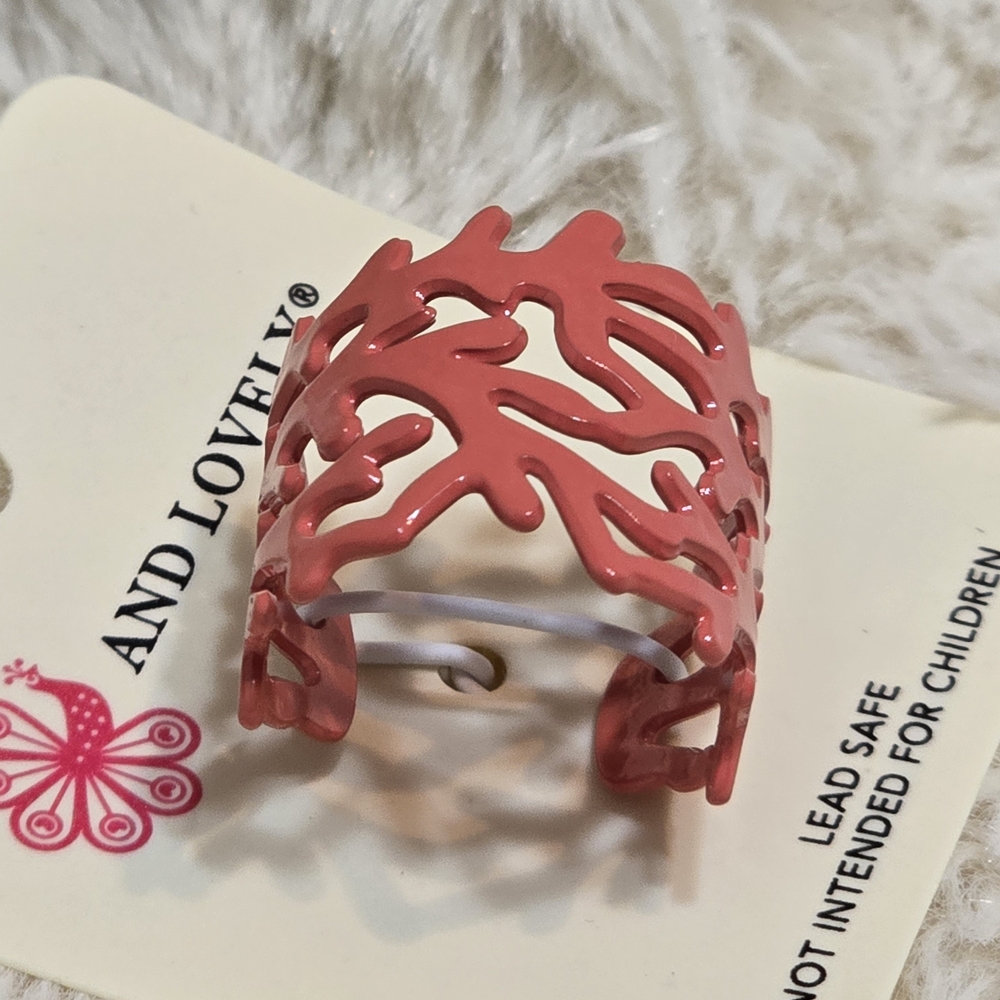 Coral Openwork Ring